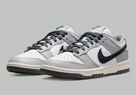 nike dunks damen grau|Nike dunk gummisohle.